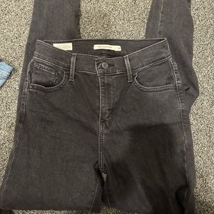 Levis Ripped Black Jeans